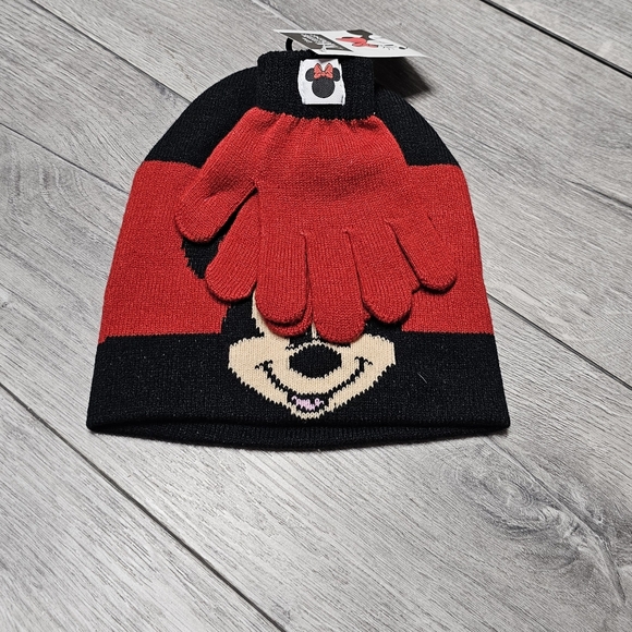 Disney Minnie Mouse Hat & Gloves Set New With Tags Kids Outdoors Winter - Picture 3 of 3